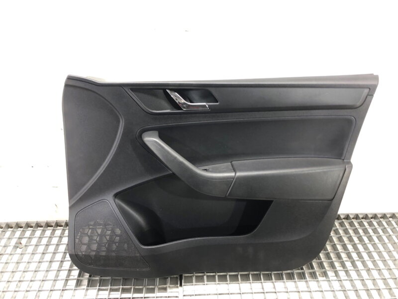 Tapecírung dveří pravý přední Skoda Rapid (NH3, NK3, NK6) 2012 - 2022