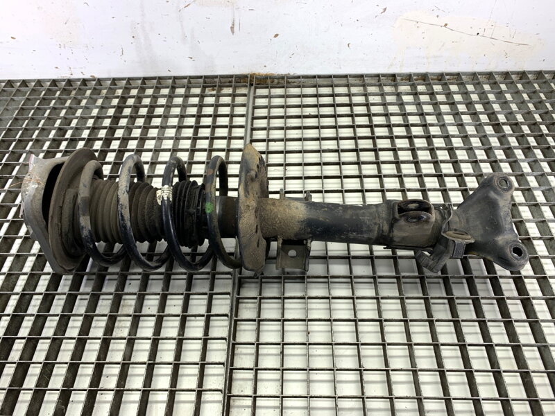 Tlumič levý přední S pružinou Mercedes-benz Class E (W212) 2009 - 2016