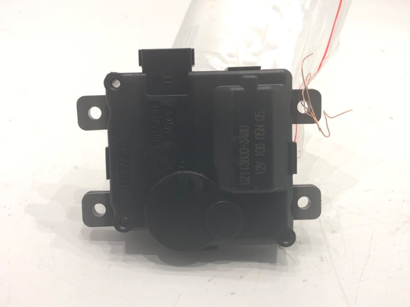 Motor radiátoru topení Suzuki S-cross 2022 - 2022 CZ113800-3480