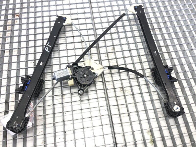 Stahovačka okna pravá zadní Audi Q7 (4MB, 4MG) 2015 - 2022 4M0839462A