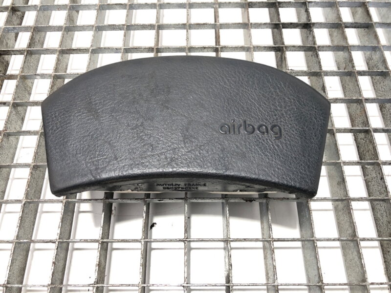 Airbag řidiče Renault Master II Autobus (JD) 1998 - 2022 7700353368