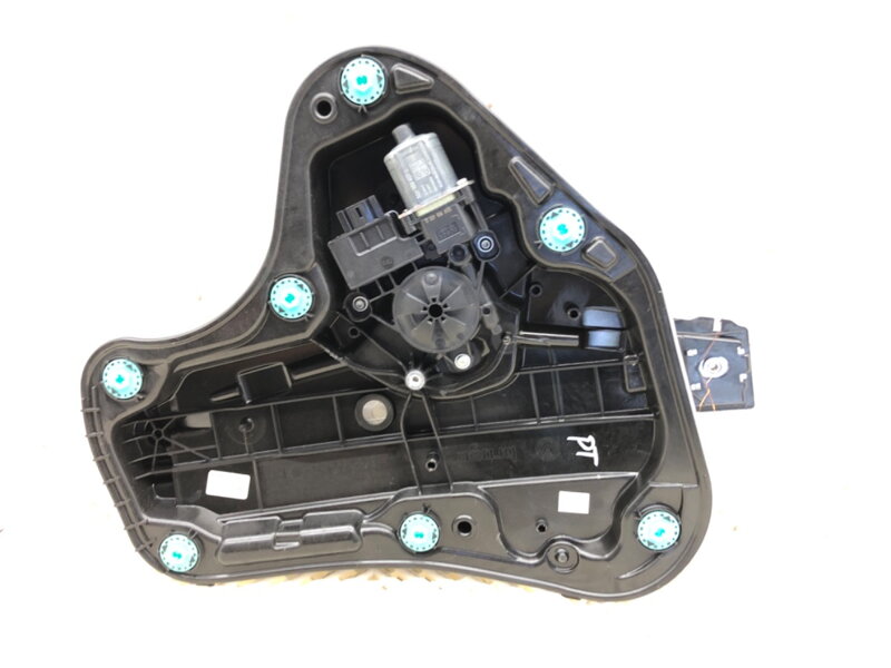 Stahovačka okna pravá zadní VW Golf Viii (CD1) 2019 - 2022 5H0839402F