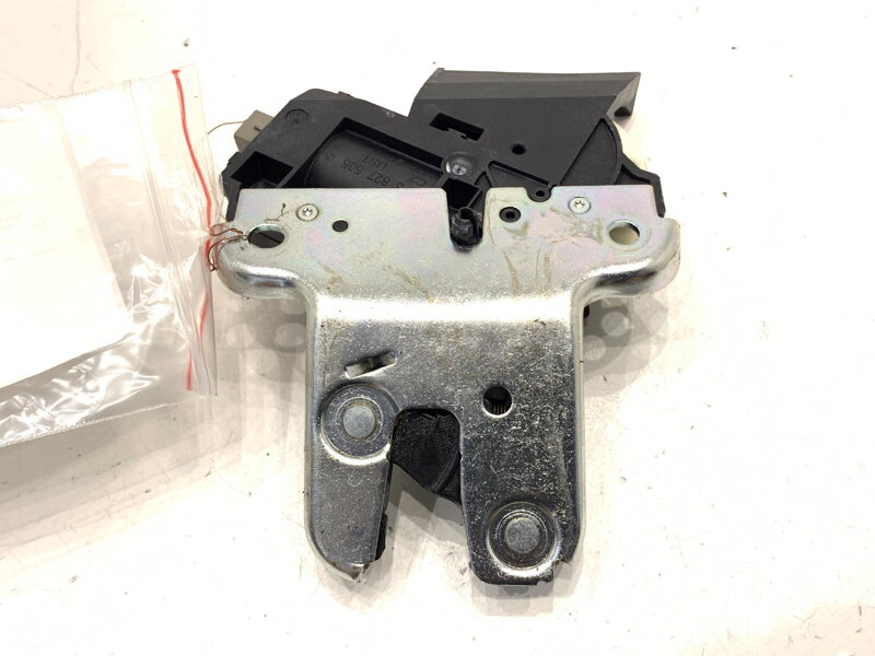 Zámek víka kufru zadní Audi A6 C6 (4F2) 2004 - 2011 4F5827505D