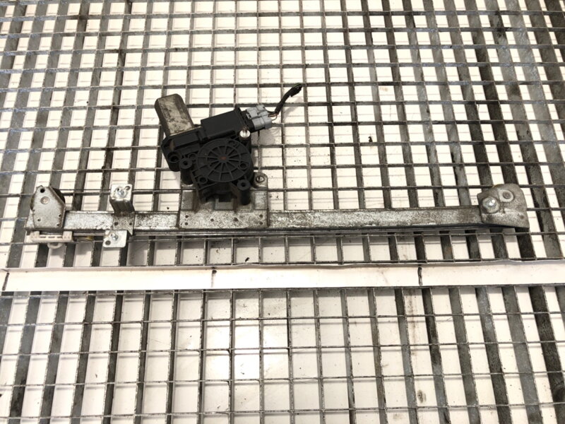 Stahovačka okna levá přední Peugeot Boxer Autobus 2005 - 2022