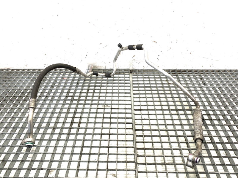 Hadice klimatizace Skoda Superb II Kombi (3T5) 2009 - 2015 1K0820743FD