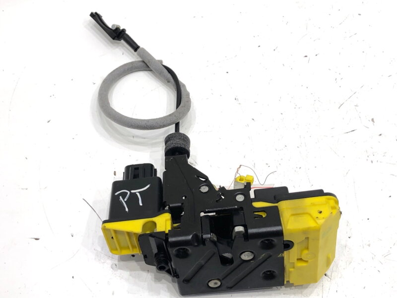 Zámek dveří pravý zadní Volvo XC90 I (275) 2002 - 2015 30663639