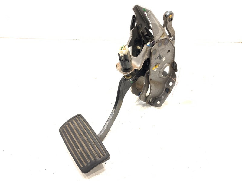 Pedál brzdy Honda Civic Viii Sedan (FD, FA) 2005 - 2022