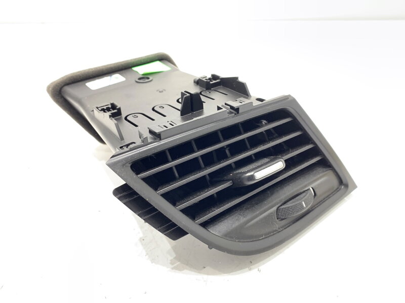 Mřížka ventilace levá přední Opel Zafira Tourer C (P12) 2011 - 2022 13432401