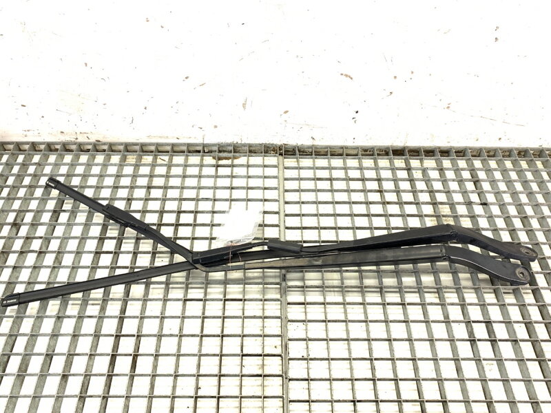 Stěrač sada přední Ford Transit Courier B460 2014 - 2022 ET76-17526-CB