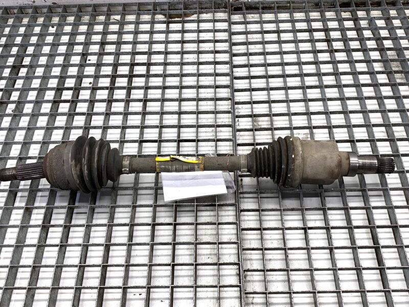 Poloosa levá přední Ford Transit Courier B460 2014 - 2022 JT76-3B437-AB