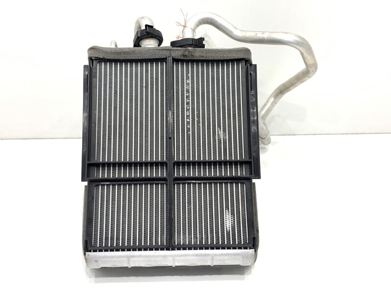 Výparník klimatizace Volvo XC60 II (246) 2017 - 2022 NP608001