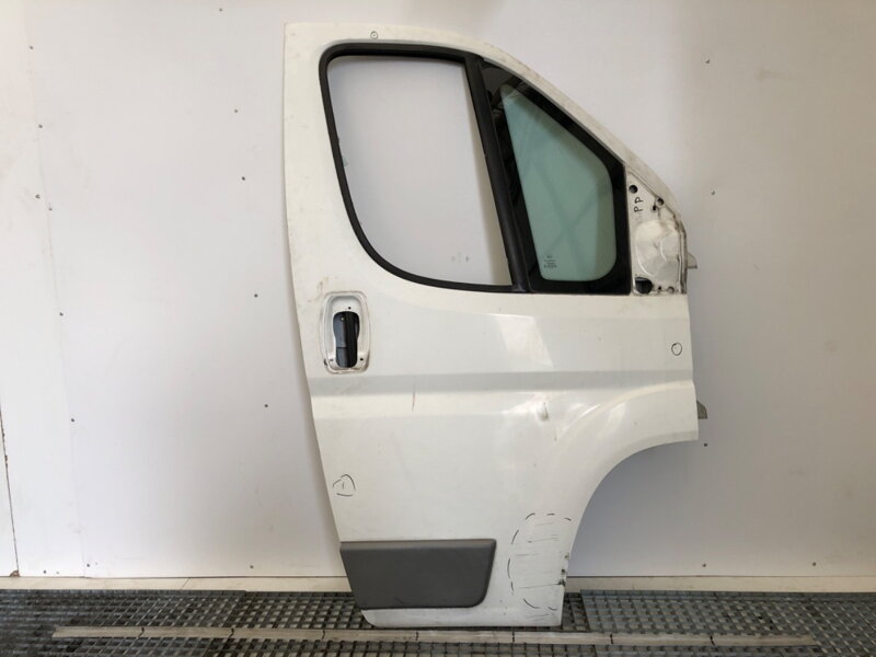 Dveře pravé přední Peugeot Boxer 2006 - 2022