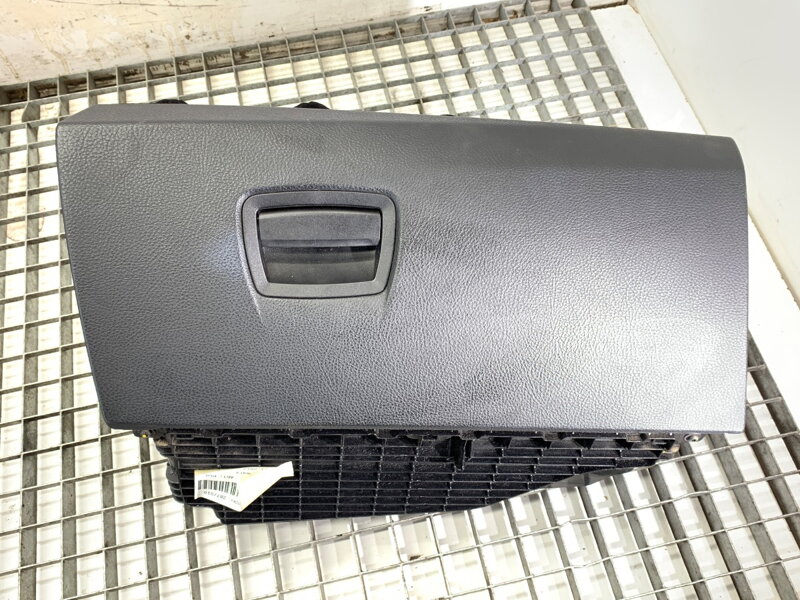 Odkládací schránka spolujezdce BMW 5 Touring (F11) 2009 - 2017 9166683