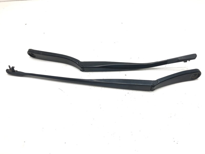 Stěrač sada přední BMW 5 Touring (F11) 2009 - 2017 7203156 7182459