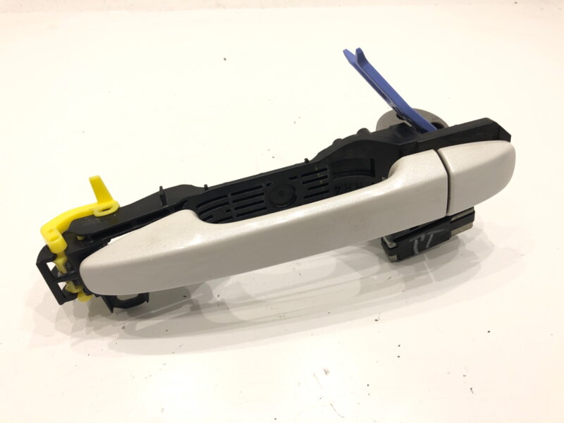 Klika vnější pravá zadní Subaru WRX Sedan (GJ) 2011 - 2022