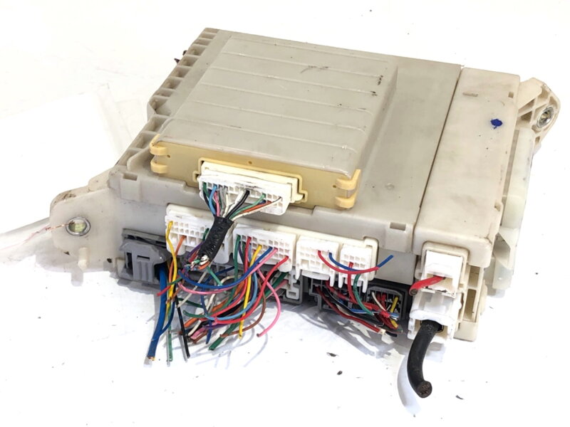 Pojistková skříňka Lexus GS (_S19_) 2005 - 2012 82730-30B60