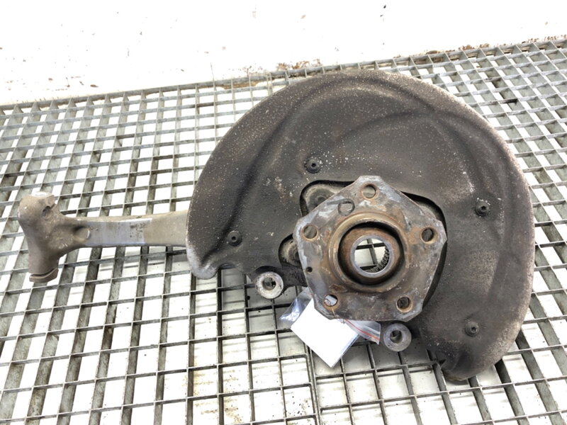 Otoč pravá přední Audi A5 Sportback (F5A, F5F) 2016 - 2022 8W0407242F