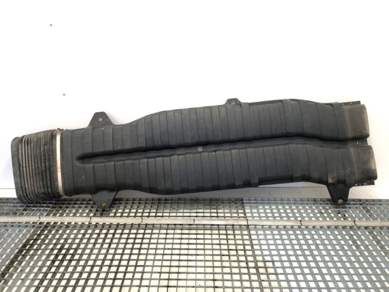 Vzduchové potrubí komín / šnorchl Volvo FH12 1993 - 2022