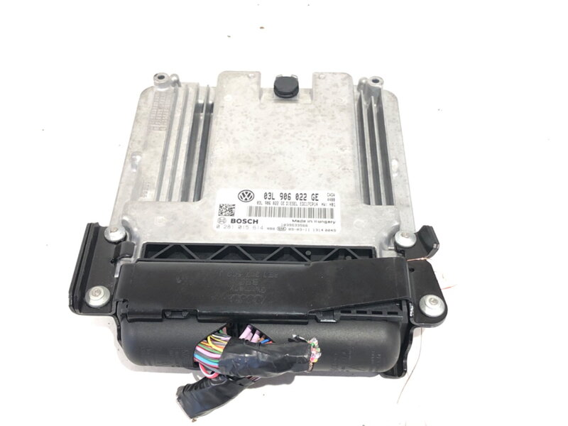 Řídicí jednotka motoru Seat Exeo (3R2) 2008 - 2013 03L906022GE