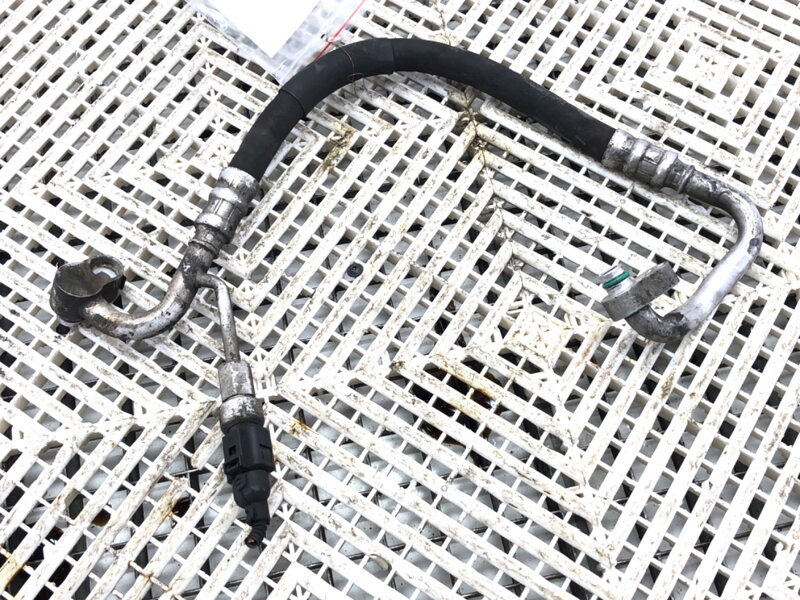 Hadice klimatizace Skoda Superb II (3T4) 2008 - 2015 1K0820721CA