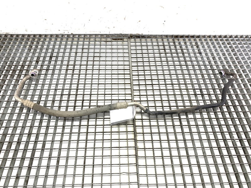 Hadice klimatizace Audi A4 B6 (8E2) 2000 - 2005