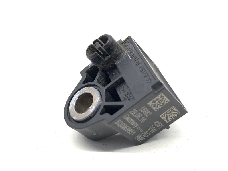 Čidlo nárazu Audi A3 Limousine (8VS, 8VM) 2013 - 2022 5Q0959651