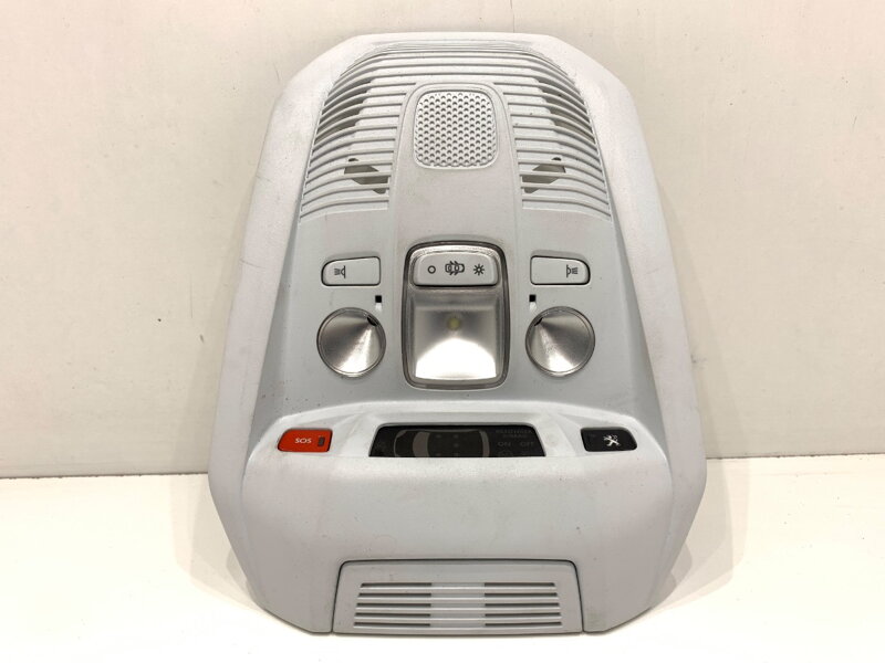 Stropní světlo Peugeot 3008 SUV (MC_, MR_, MJ_, M4_) 2016 - 2022 9814583977