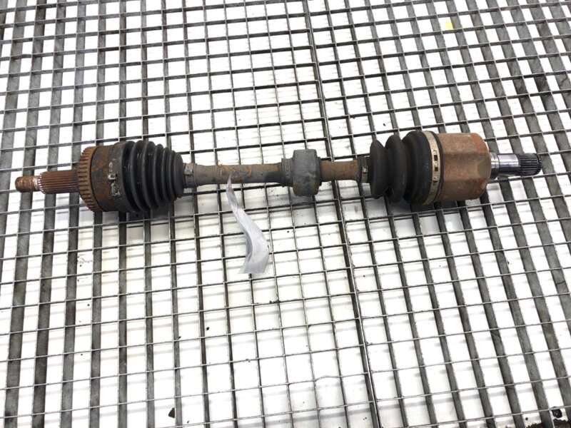 Poloosa levá přední KIA Sportage III (SL) 2009 - 2022