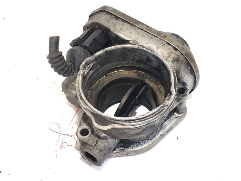 Škrticí klapka Audi A3 (8P1) 2003 - 2013