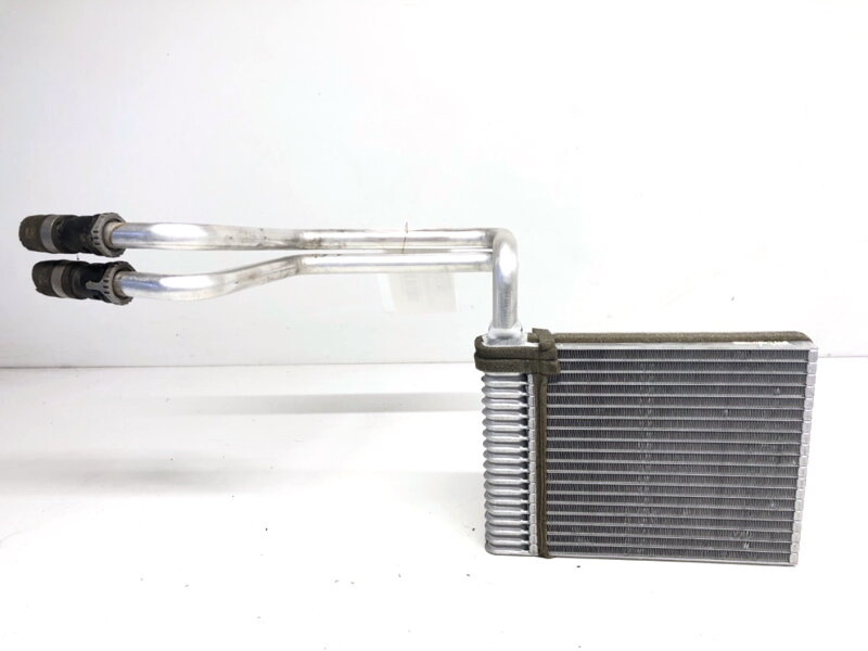 Radiátor topení Ford Kuga II (DM2) 2012 - 2022