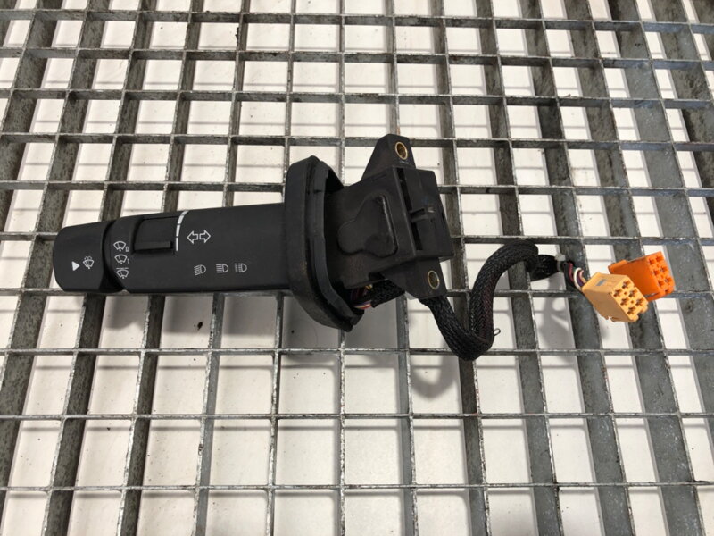 Přepínač směrovek MAN TGX I 2006 - 2022 81255090194