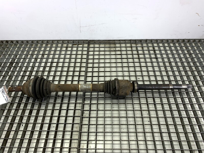 Poloosa pravá přední Peugeot 208 I (CA_, CC_) 2012 - 2022 9656135080