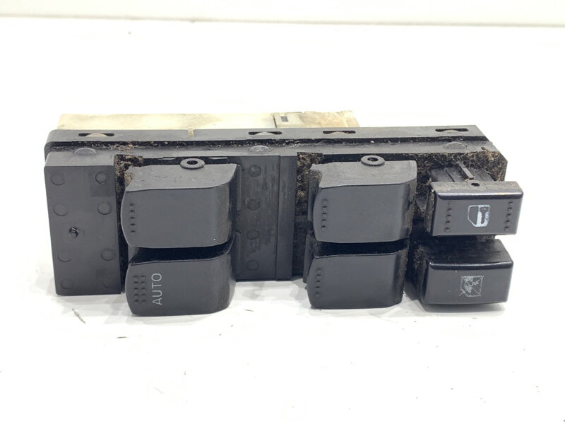 Ovládání oken Suzuki SX4 (EY, GY) 2006 - 2022 64J20