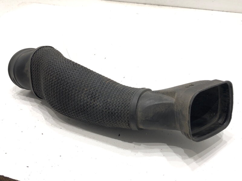 Vzduchové potrubí Mercedes-benz Class S (W221) 2005 - 2013 A2720940811