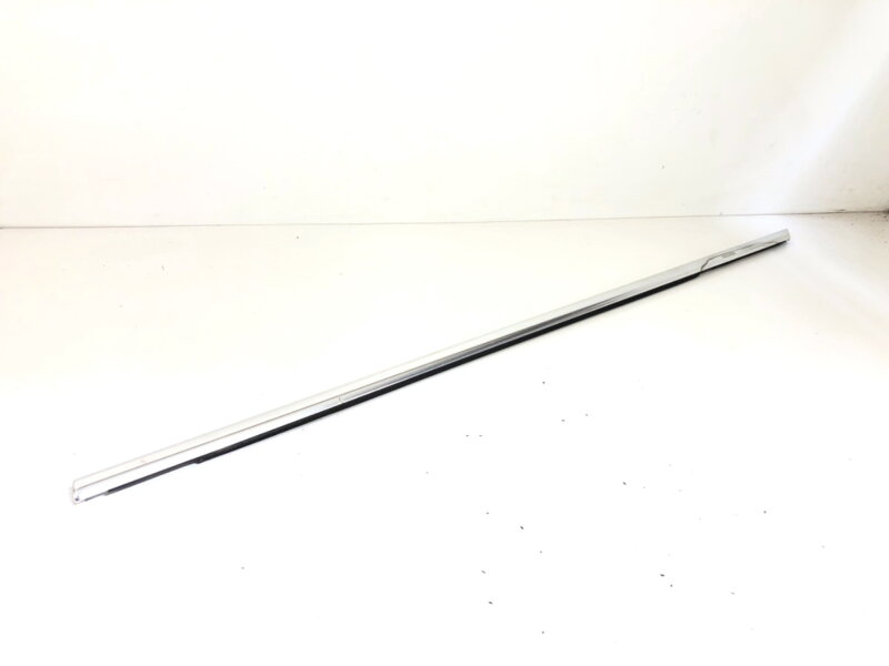 Lišta stírací přední levá BMW 7 (F01, F02, F03, F04) 2008 - 2015 7178001