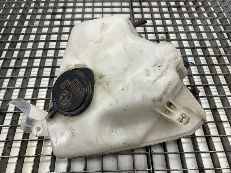 Nádobka ostřikovačů Toyota Prius Liftback (_W2_) 2003 - 2009 060851-145