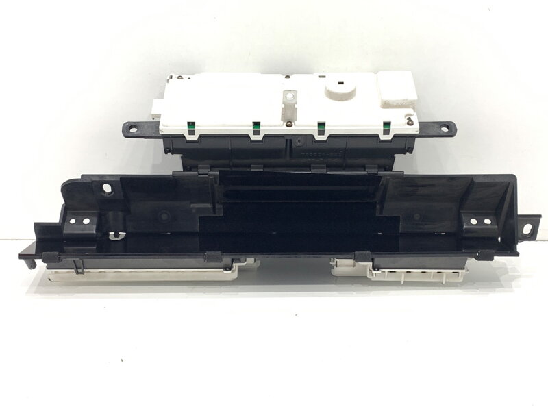 Tachometr budíky Toyota Prius Liftback (_W2_) 2003 - 2009 83800-47210