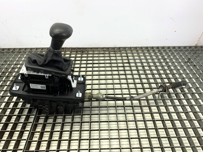 Řadicí páka volič převodovky Audi A4 B8 (8K2) 2007 - 2015 8K1713041AL