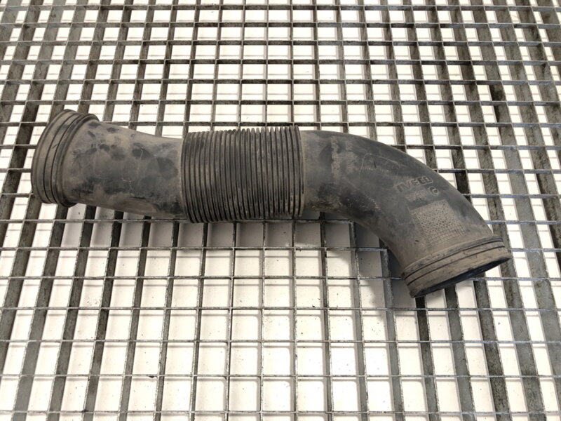 Vzduchové potrubí Iveco Daily VI Autobus 2014 - 2022 57965