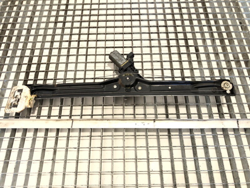 Stahovačka okna pravá přední Iveco Daily VI Autobus 2014 - 2022