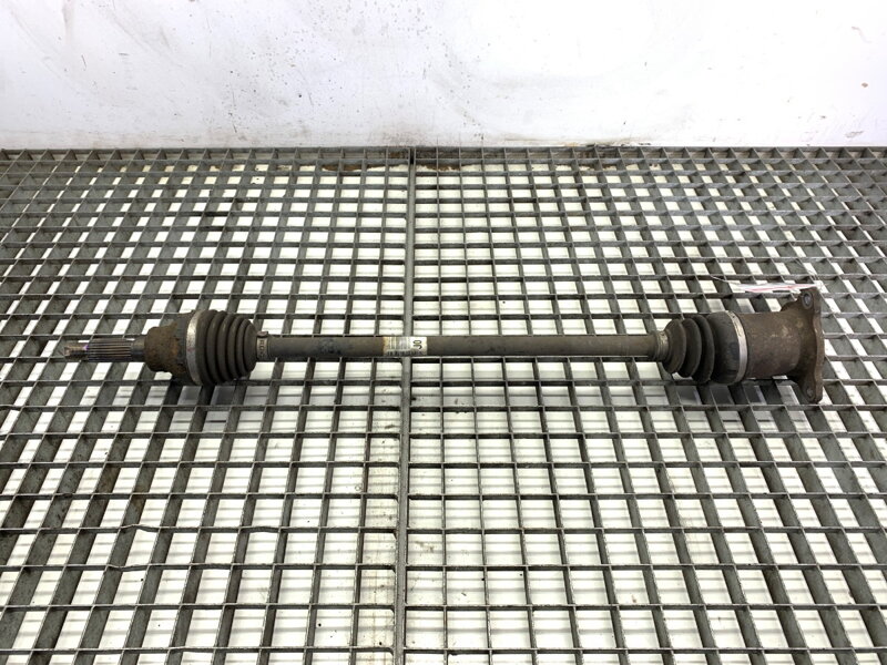 Poloosa pravá zadní Suzuki SX4 (EY, GY) 2006 - 2022 44105-79J01