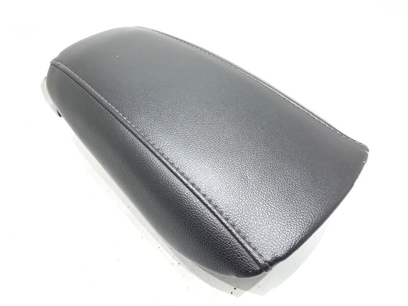 Loketní opěrka Ford Mondeo V Liftback (CE) 2014 - 2022