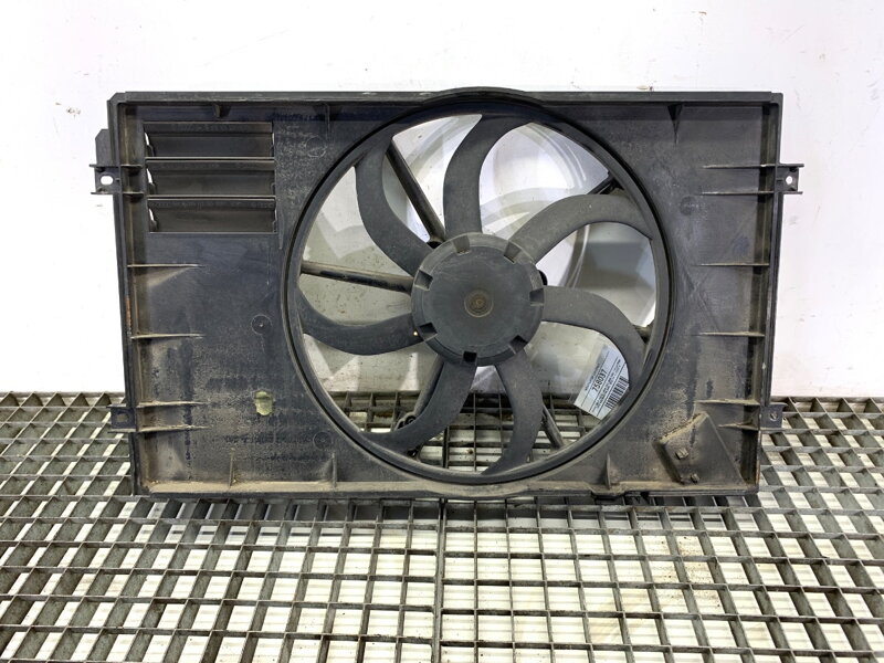 Ventilátor chladiče Seat Leon (1P1) 2005 - 2013 1K0121205N