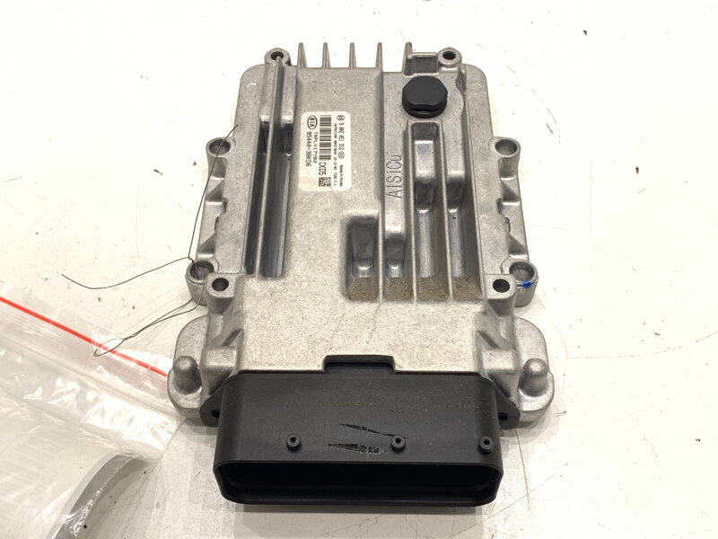 Řídicí jednotka převodovky převodů KIA Carens IV 2013 - 2022 9002051312 95440-3BKD6