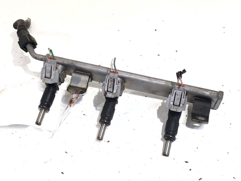 Vstřikovací rampa Dacia Sandero II 2012 - 2022 175204033R