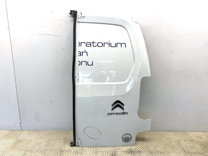 Dveře zadní pravé Citroen Berlingo (ER_, EC_) 2018 - 2022