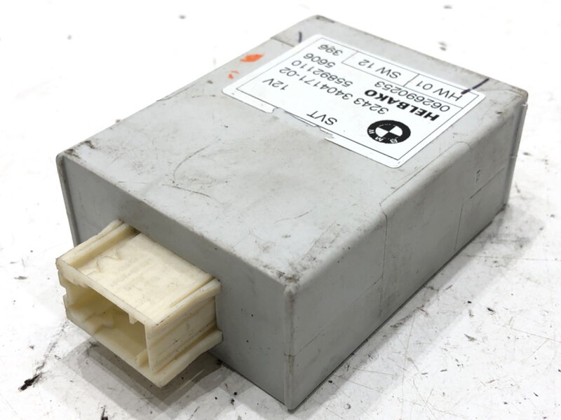 Modul řídicí jednotka servotronic BMW X3 (E83) 2003 - 2011 3404171