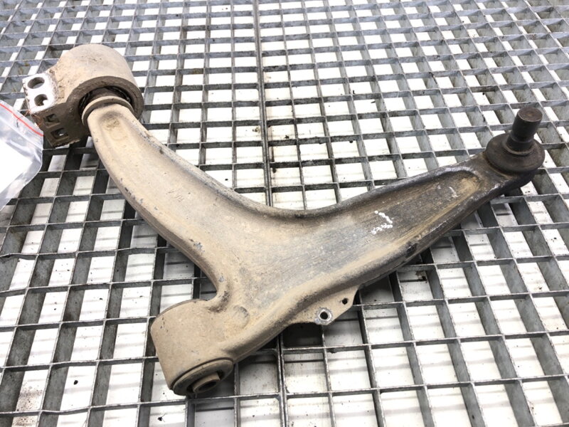 Rameno levé přední Opel Signum Liftback (Z03) 2003 - 2008