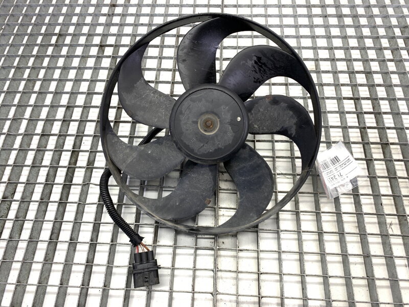 Ventilátor chladiče VW Golf IV (1J1) 1997 - 2008 1J0959455F