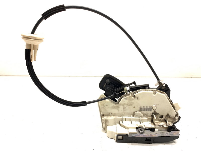 Zámek dveří pravý přední VW Golf VI (5K1) 2008 - 2014 5K1837016B